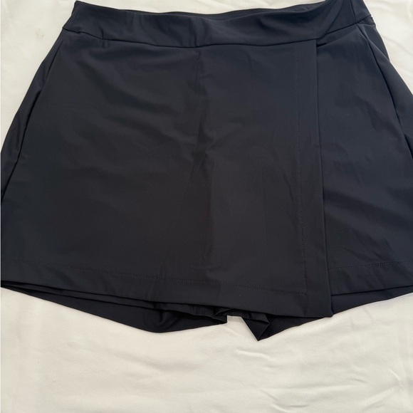 SPANX Classic Black Sunshine Skort Size M NWOT - Picture 3 of 6